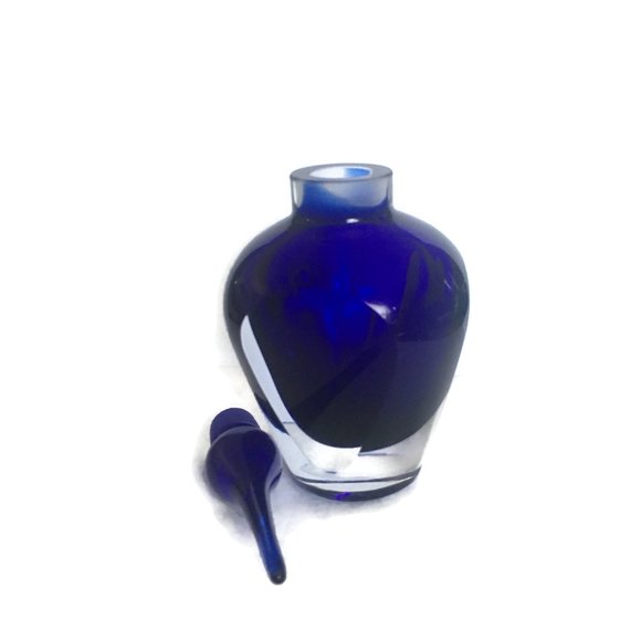 STUDIO ART GLASS Crystal Perfume Bottle Hand Blown Stopper Clear Over Cobal Blue - Picture 4 of 10